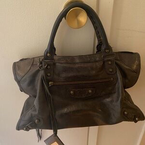 Chic Black Leather Shoulder Bag